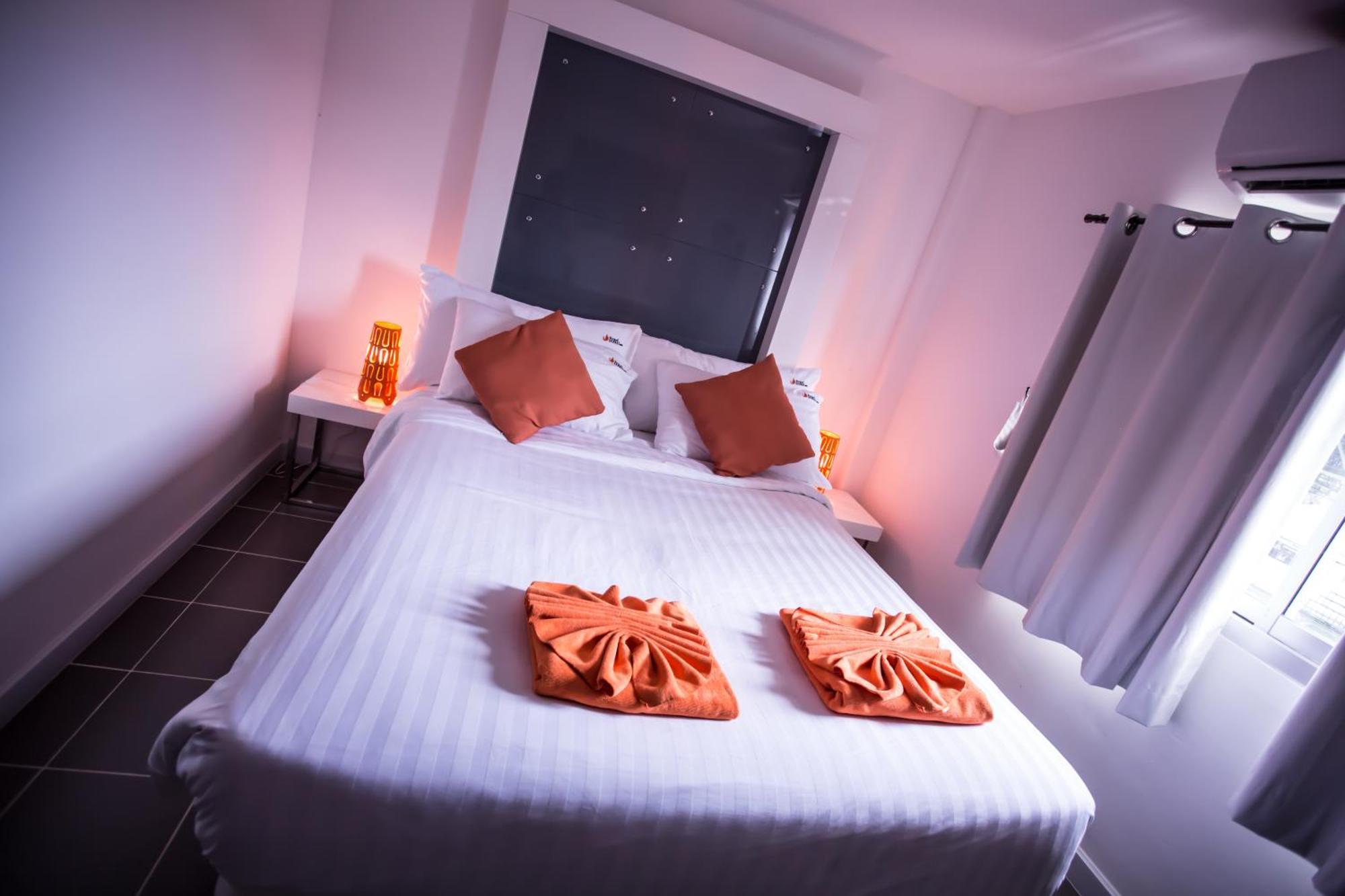 The Original Orange Hotel Nakhon Si Thammarat Pokoj fotografie